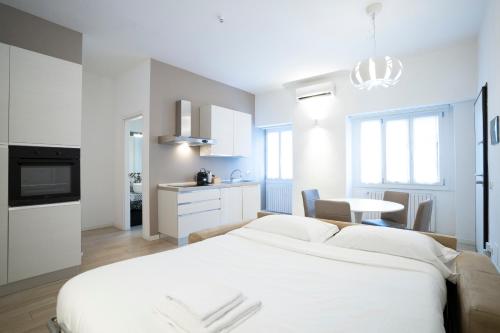 5min Navigli- Duomo-Metro- AC-Fashion District Milan