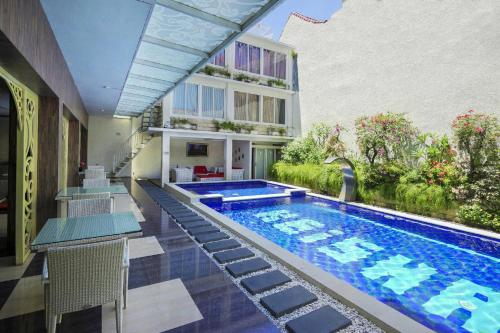 Πισίνα στο ή κοντά στο Collection O 499 Princess Keisha Hotel & Convention Center