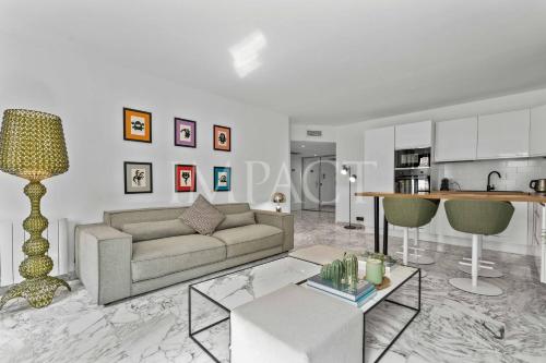 REF 2014 - Cannes center - Apartment to rent