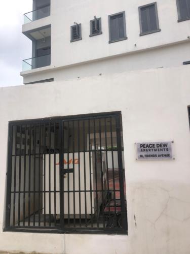 Tòa nhà nơi căn hộ tọa lạc