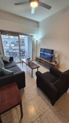 10min Walk to Finikoudes Beach, Spacious 2-Bed Apartment