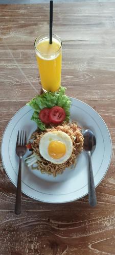 Jídlo v penzionu nebo okolí