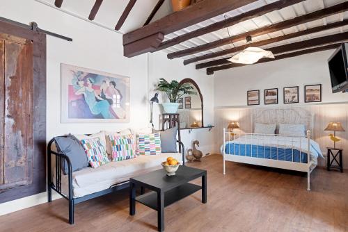 Home2Book Rustic Haven in Telde