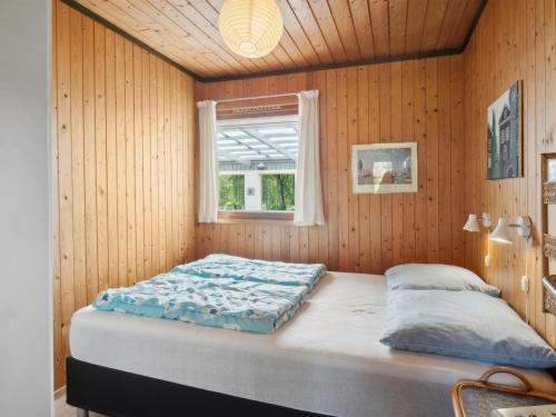 Postel nebo postele na pokoji v ubytování Holiday Home Carena - 1-8km from the sea by Interhome