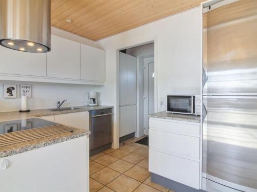Η κουζίνα ή μικρή κουζίνα στο Apartment Alessandra - 500m from the sea by Interhome