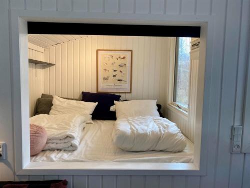 Ένα ή περισσότερα κρεβάτια σε δωμάτιο στο Holiday Home Aldina - 1-6km from the sea by Interhome
