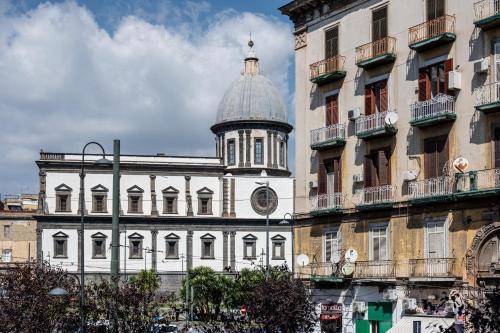 Eleven11 Naples
