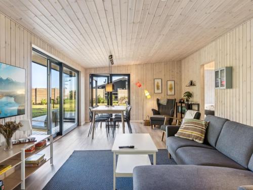 Χώρος καθιστικού στο Holiday Home Uma - 1-5km from the sea by Interhome