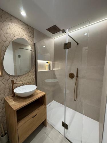 SuiteLine - Sealine Apartments