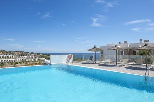 Sunrise Heights 2455 Sea View