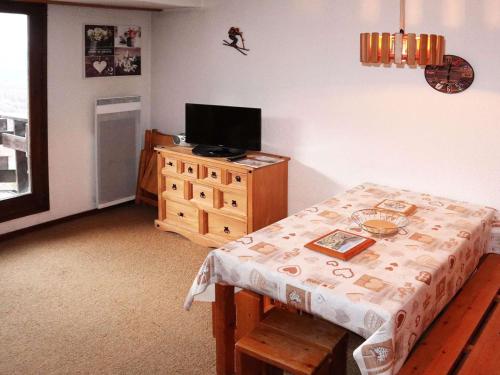 Studio au pied des pistes pour 6 personnes avec balcon, casier à skis et gardien - FR-1-322-590