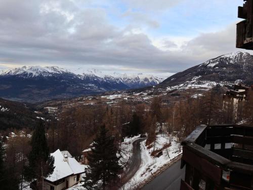 Studio au pied des pistes pour 6 personnes avec balcon, casier à skis et gardien - FR-1-322-590