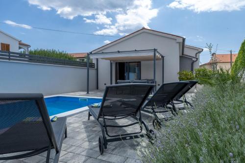 Holiday House Edera