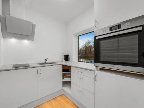 Η κουζίνα ή μικρή κουζίνα στο Apartment Fransisca - 5-5km from the sea by Interhome