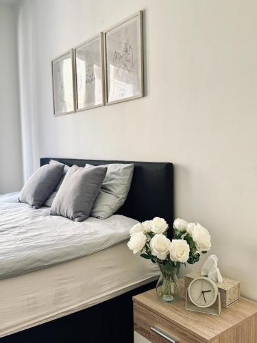 Lengo Apartment Smichovにあるベッド