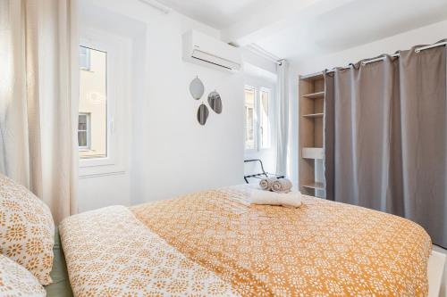 Nice Renting - 6C FRANCE - Chic Stay Pedestrian Zone Sea Massena