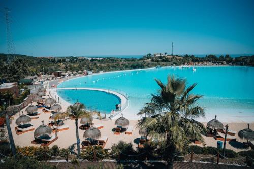 Frontline Golf Penthouse Alcazaba Lagoon - EHHouse