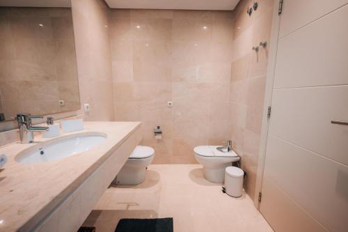 Frontline Golf Penthouse Alcazaba Lagoon - EHHouse