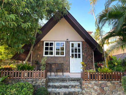 En have udenfor Koh Yor Resort เกาะยอรีสอร์ท