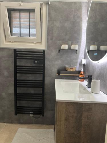 Fotografie z fotogalerie ubytování Jolie maison familiale v destinaci Valbonne