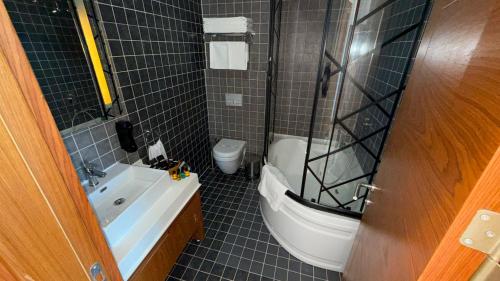 Ένα μπάνιο στο Alsancak Prime Hotel Konya