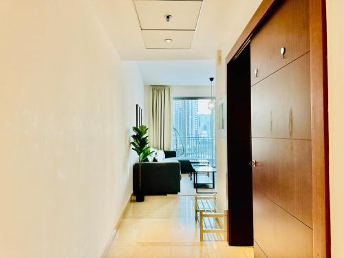 Modern Apartment standpoint near dubai opera