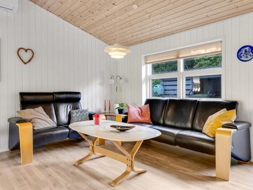 Posezení v ubytování Holiday Home Dorethea - 30km from the sea by Interhome