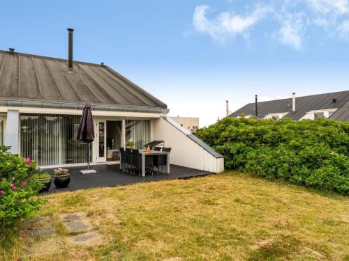 Holiday Home Nis - 900m from the sea by Interhome