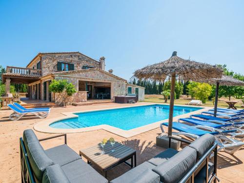 Bassein majutusasutuses Villa Can Banzer by Interhome või selle lähedal