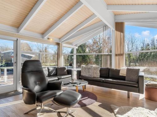 Posezení v ubytování Holiday Home Anastaja - 550m from the sea by Interhome