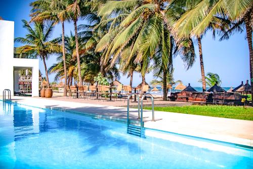 Bazén v ubytování Kalimba Beach Resort nebo v jeho okolí