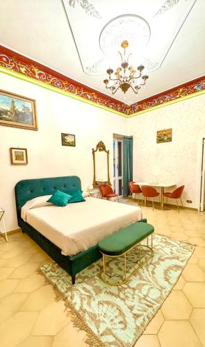 Pantheon Luxury Jacuzzi Apartment