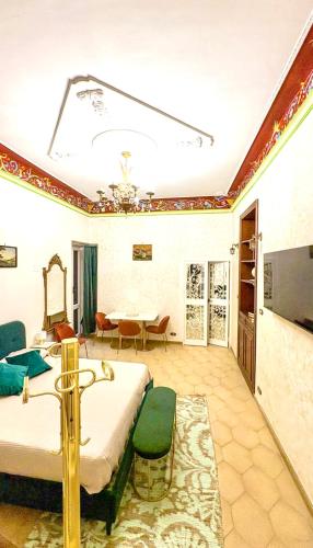 Pantheon Luxury Jacuzzi Apartment