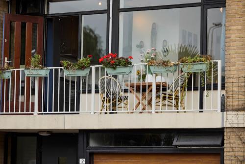 Un balcón o terraza de Treehouse Inn