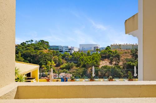 MBird 19 Estoril Apartments