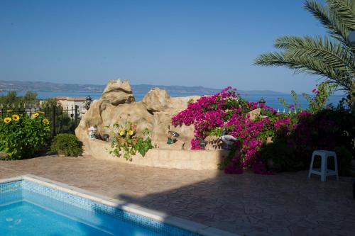 Πισίνα στο ή κοντά στο Maria Paradise
