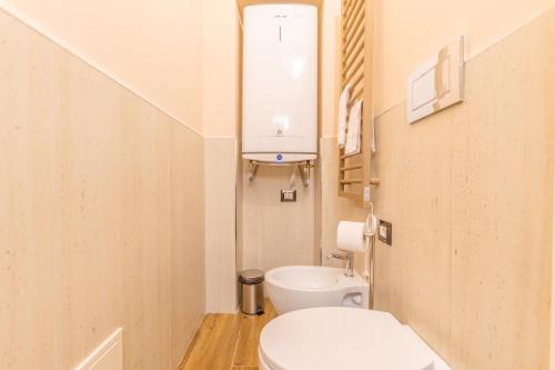 Ένα μπάνιο στο VBM SUITE & SPA Apartments