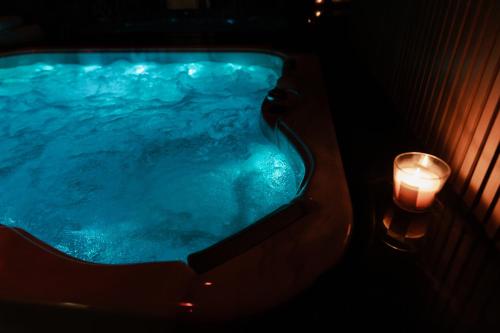 Reims In Love Jacuzzi et Sauna Appartement 3