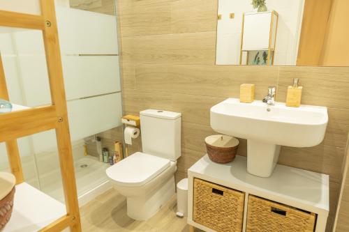 Ένα μπάνιο στο Blue Moon House Costa Ballena by Sanlúcar Housing