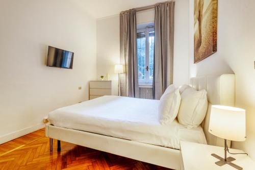 Exclusive 4 bedrooms apartment in Brera