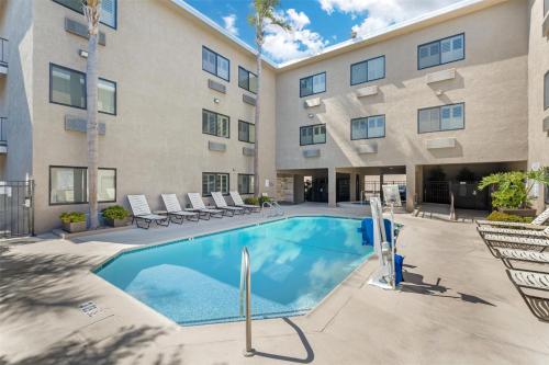 Gallery image of Best Western Plus Park Place Inn - Mini Suites in Anaheim