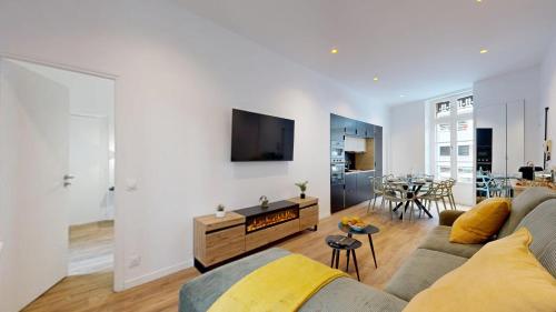 Le Dôme by expat renting - Central - Netflix
