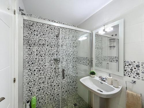 Azuréa Apartment - Levante Beachfront