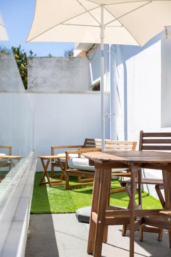 Apartment with a viewにあるパティオまたは屋外エリア