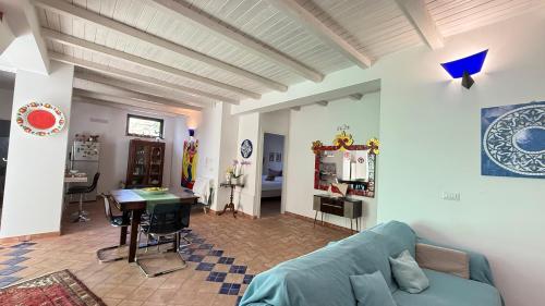 Φωτογραφία από το άλμπουμ του Casa Delle Sirene nto Principe σε Falcone