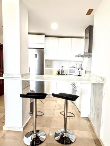 Modern, Best Location 2 bedroom, Sea view photo 11