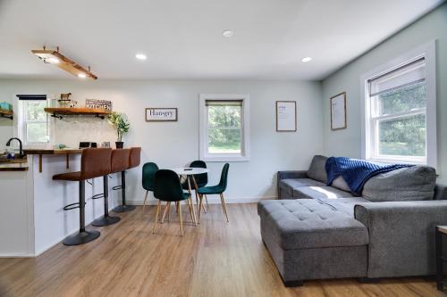 a living room with a couch and a table at Cozy 2 Bedroom apartment in Tannersville, minutes from Camelback Mountain in Tannersville