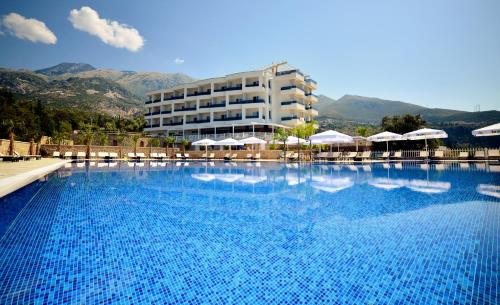 Imagen de la galería de Elysium Hotel, en Dhërmi