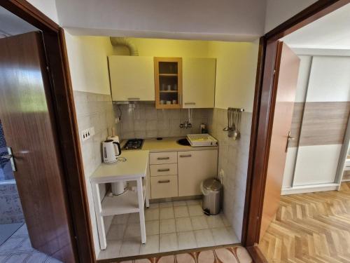 Apartments with parking space Rovinj - 20538