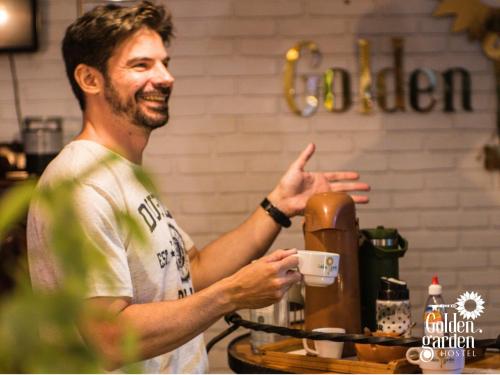 Minuman di Golden Garden Hostel